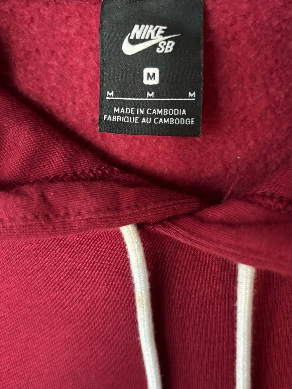 Nike Women's Maroon Scoop-Neck Pullover Hoodie
